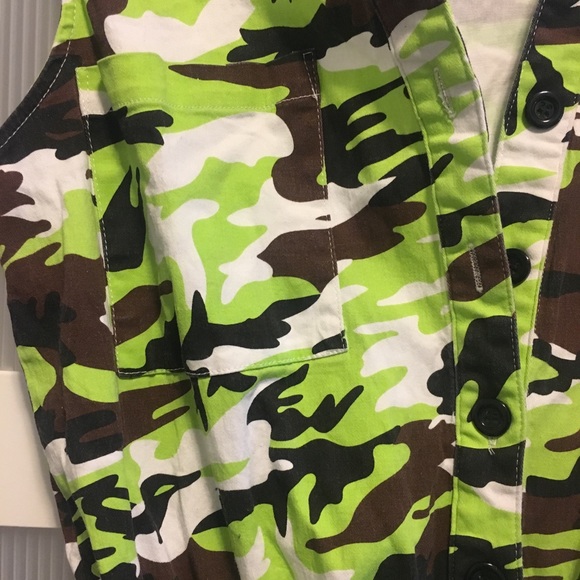 🆕 Neon Camo jumpsuit - Picture 3 of 8